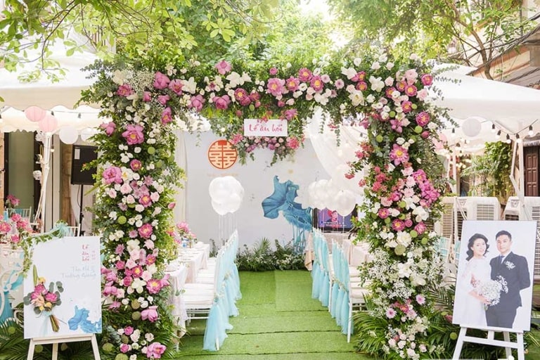 trang tri công hoa đám cưới