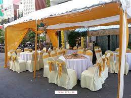 Rạp cưới đẹp màu vàng đồng