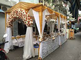 Rạp cưới đẹp màu vàng đồng