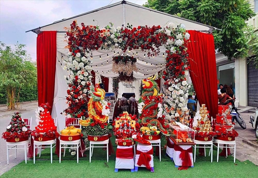 trang trí tiệc cưới