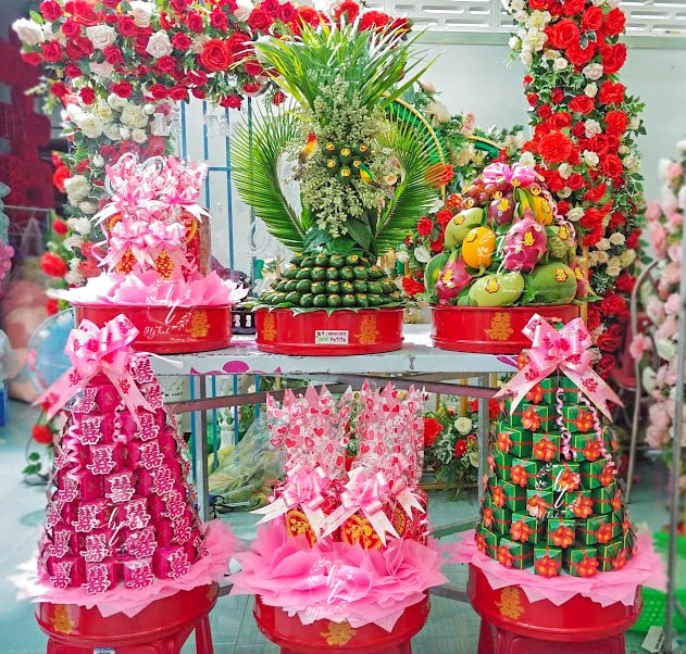 Làm mâm quả đám cưới