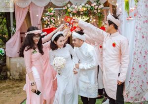 Phong tục cưới lần 1