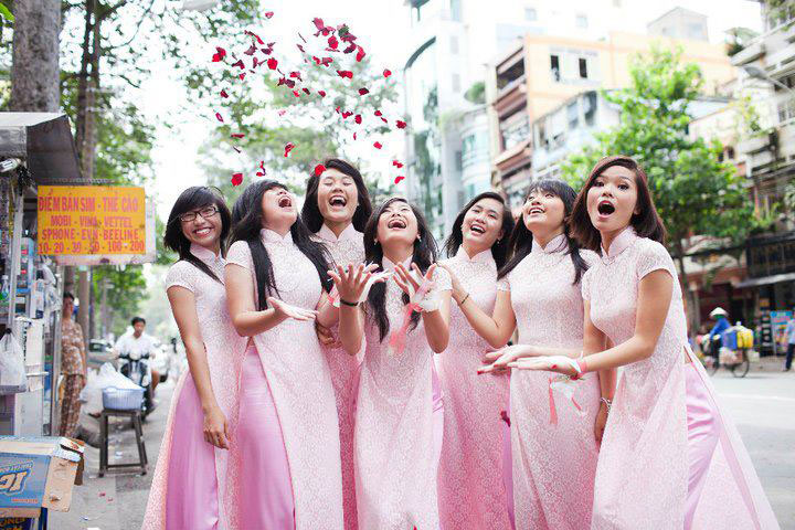 Dịch vụ đội bưng lễ cưới tại Tây Hồ