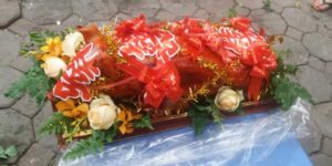 Tráp ăn hỏi lợn quay