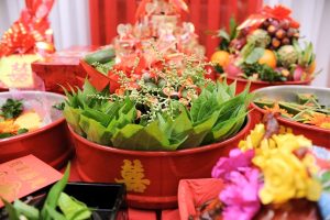 Tráp ăn hỏi và tráp xin dâu