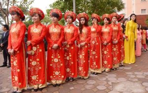 Dịch vụ đội bưng lễ cưới tại Thanh Trì