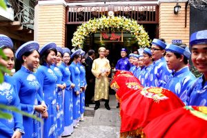 Phong tục cưới là gì