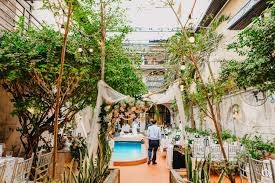 Dịch vụ trang trí tiệc cưới ngoài trời