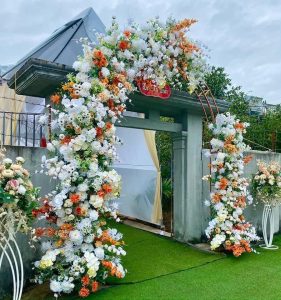 CỔNG HOA CƯỚI HỎI