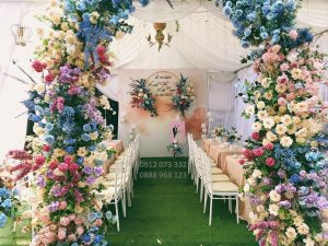 Cổng hoa cưới